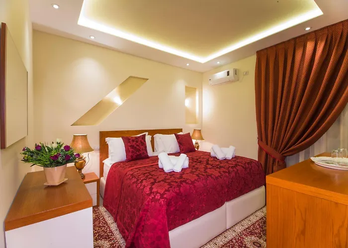 Vila Tako - Hotel
