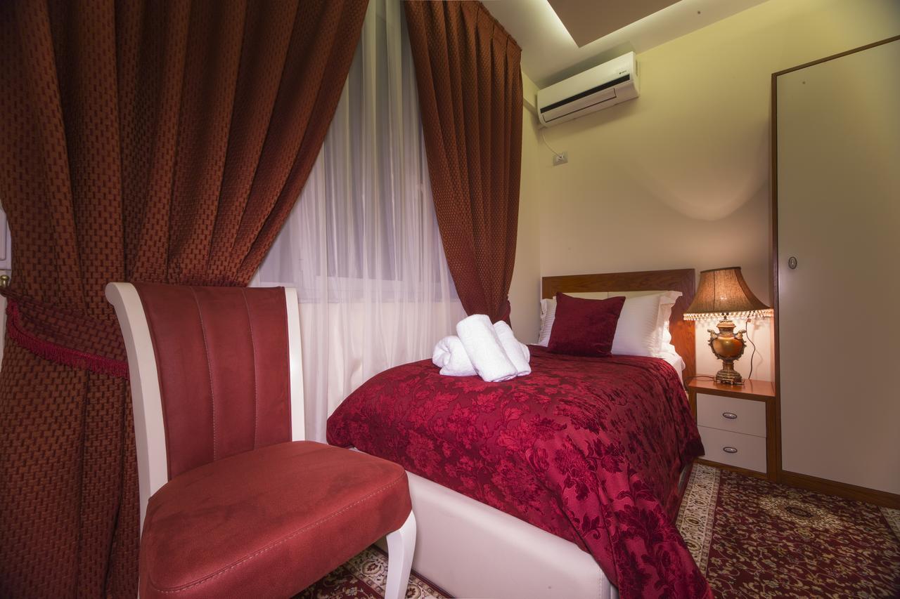 Tako - Hotel Tirana